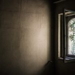 Quelles sont les principales causes de tassements différentiels?